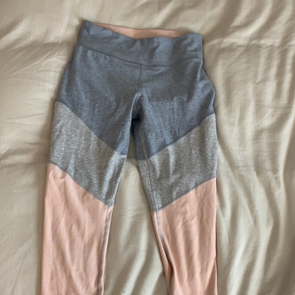 Tri colored outdoor voices leggings